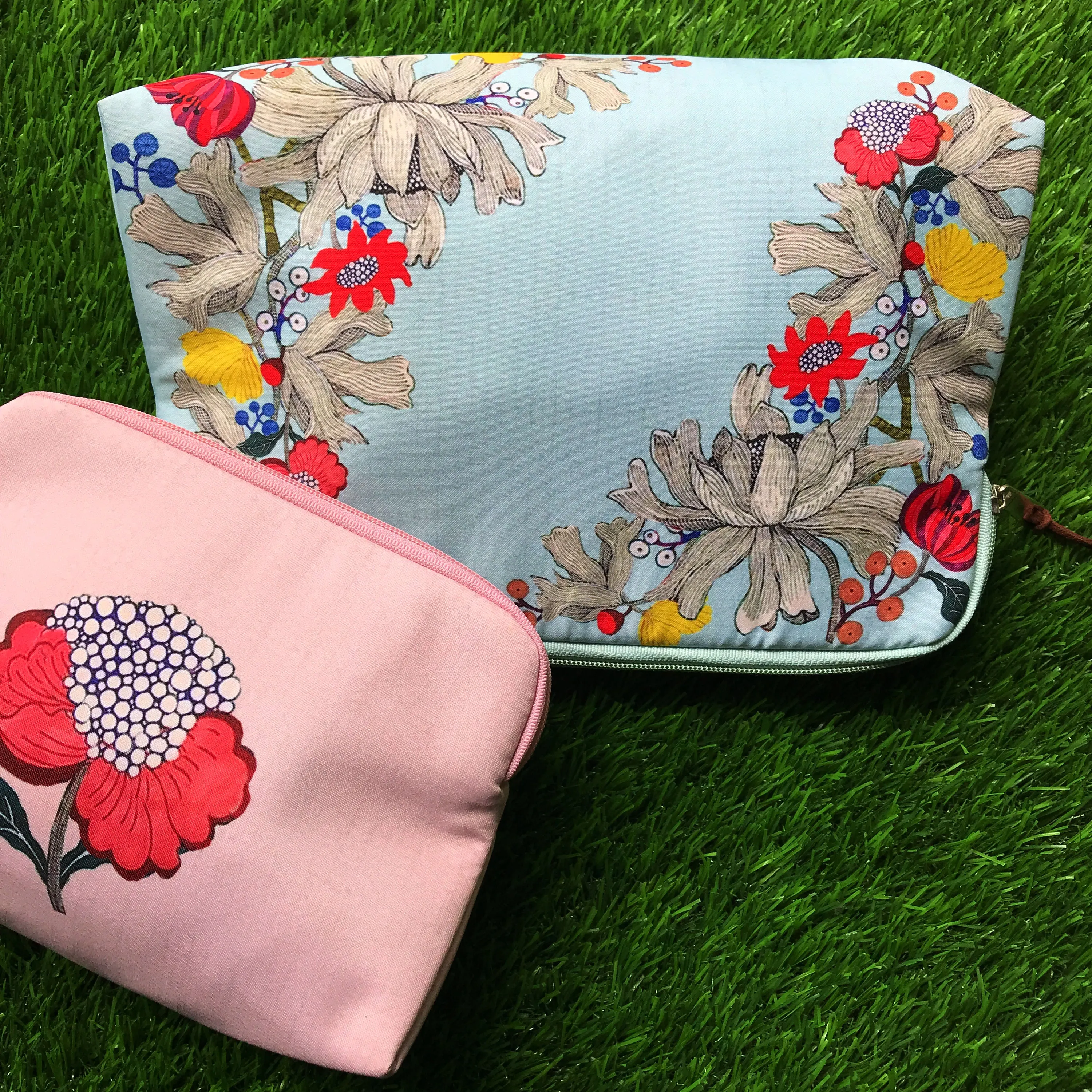 Botanical Blooms Travel kit-Set of 2