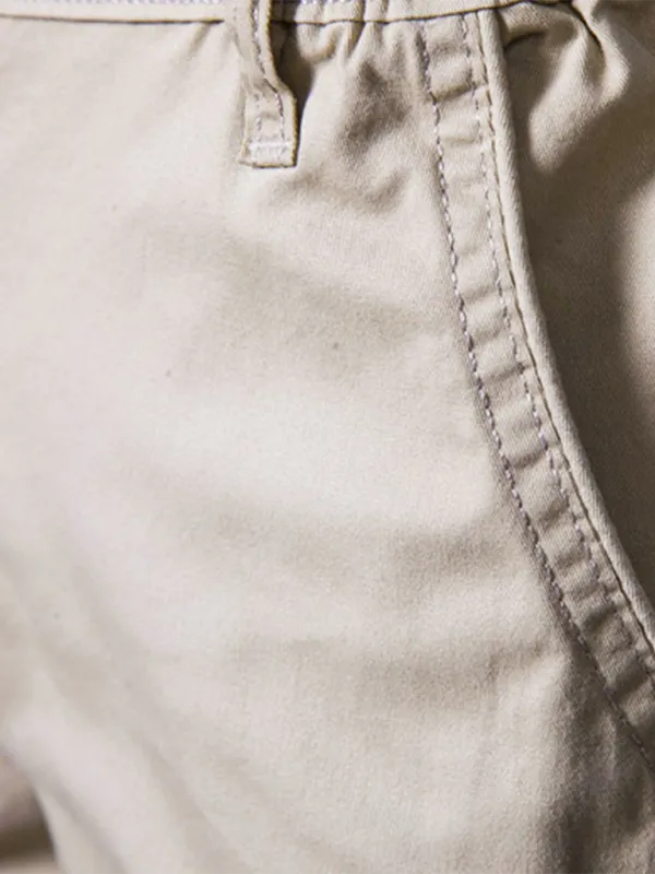 Casual Solid Colour Men’s Shorts with Pockets