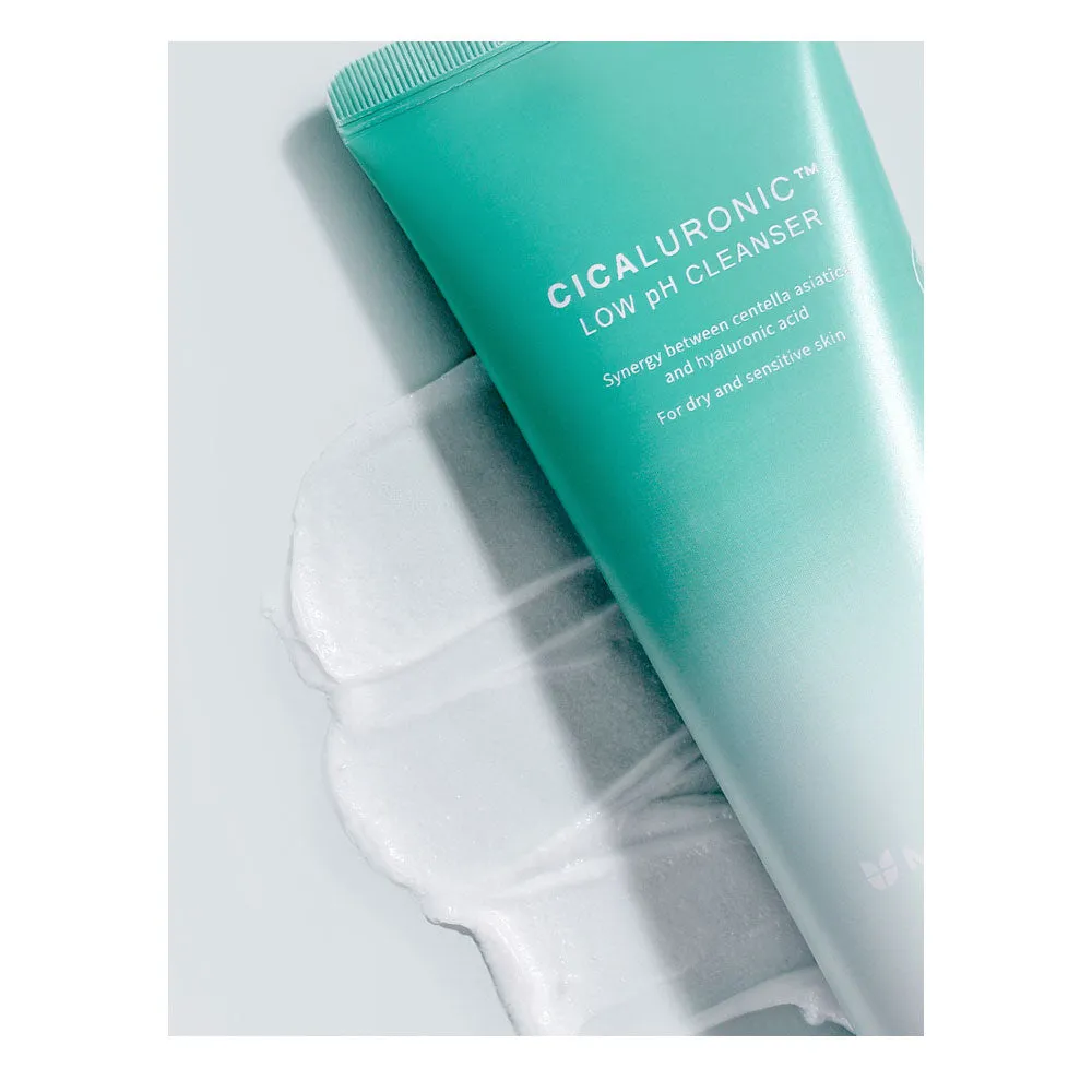 Cicaluronic Low pH Cleanser