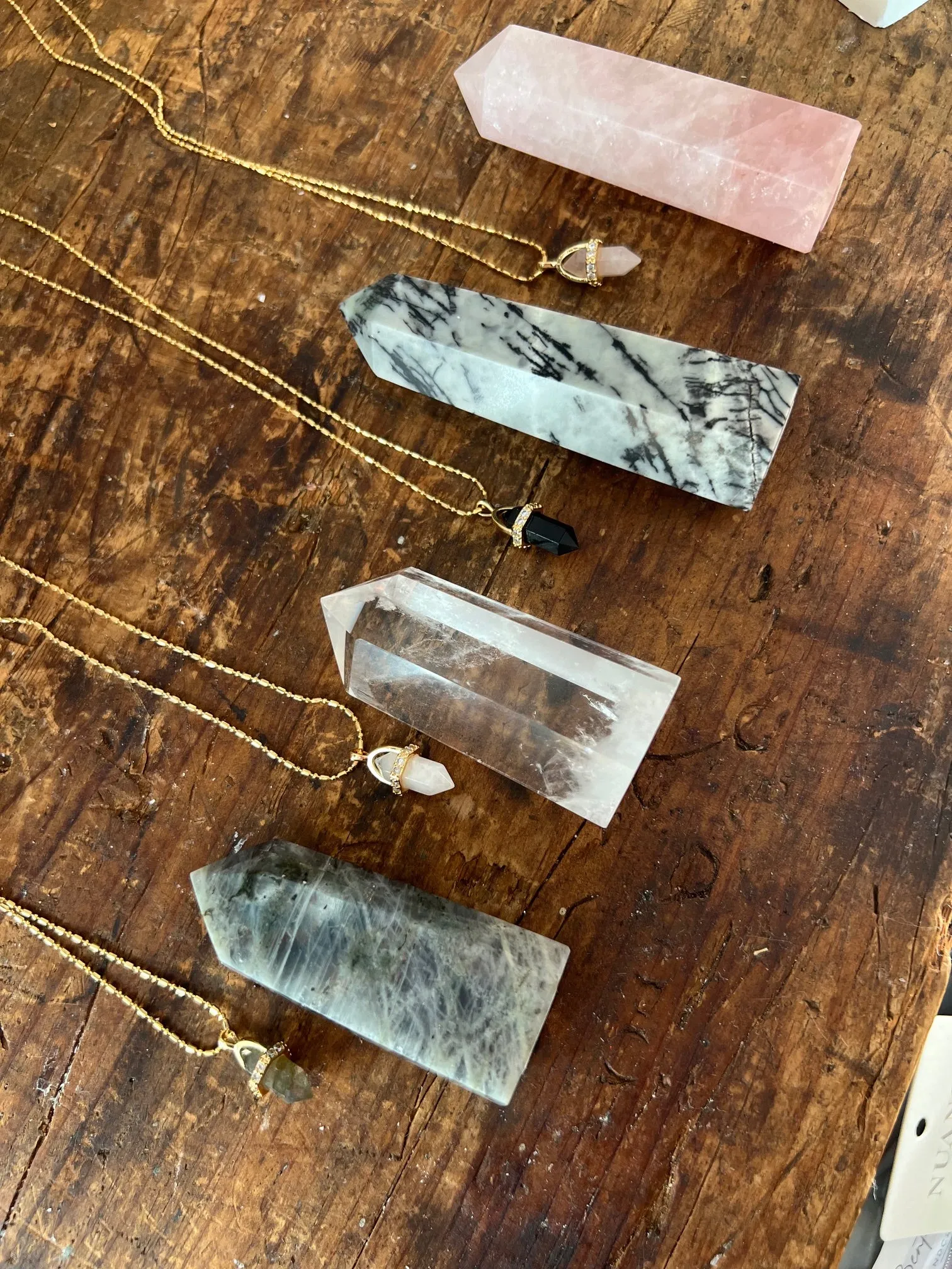Crystal Point   Necklace Gift Set