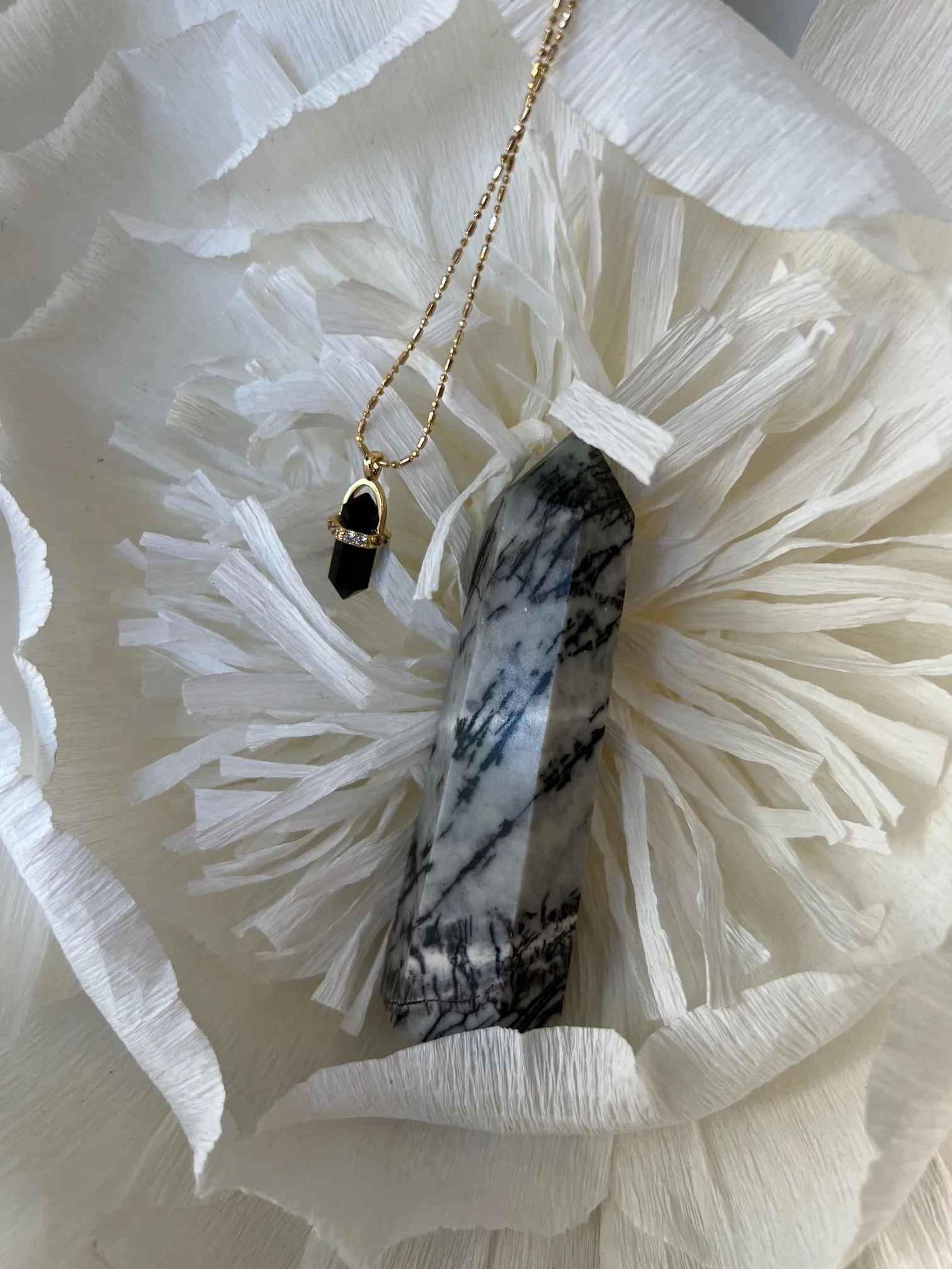 Crystal Point   Necklace Gift Set