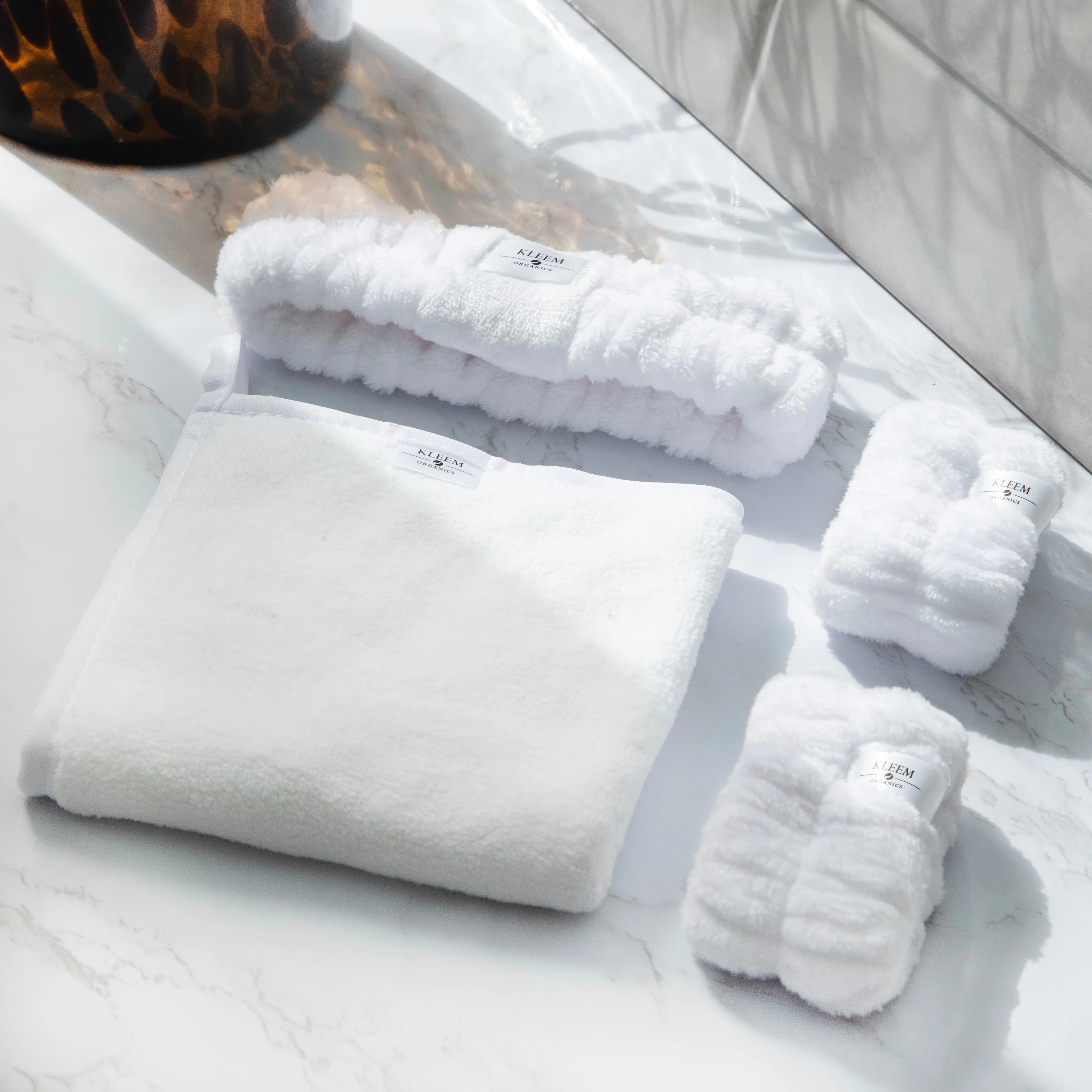 EXTRA-SOFT SKINCARE ACCESSORIES SET