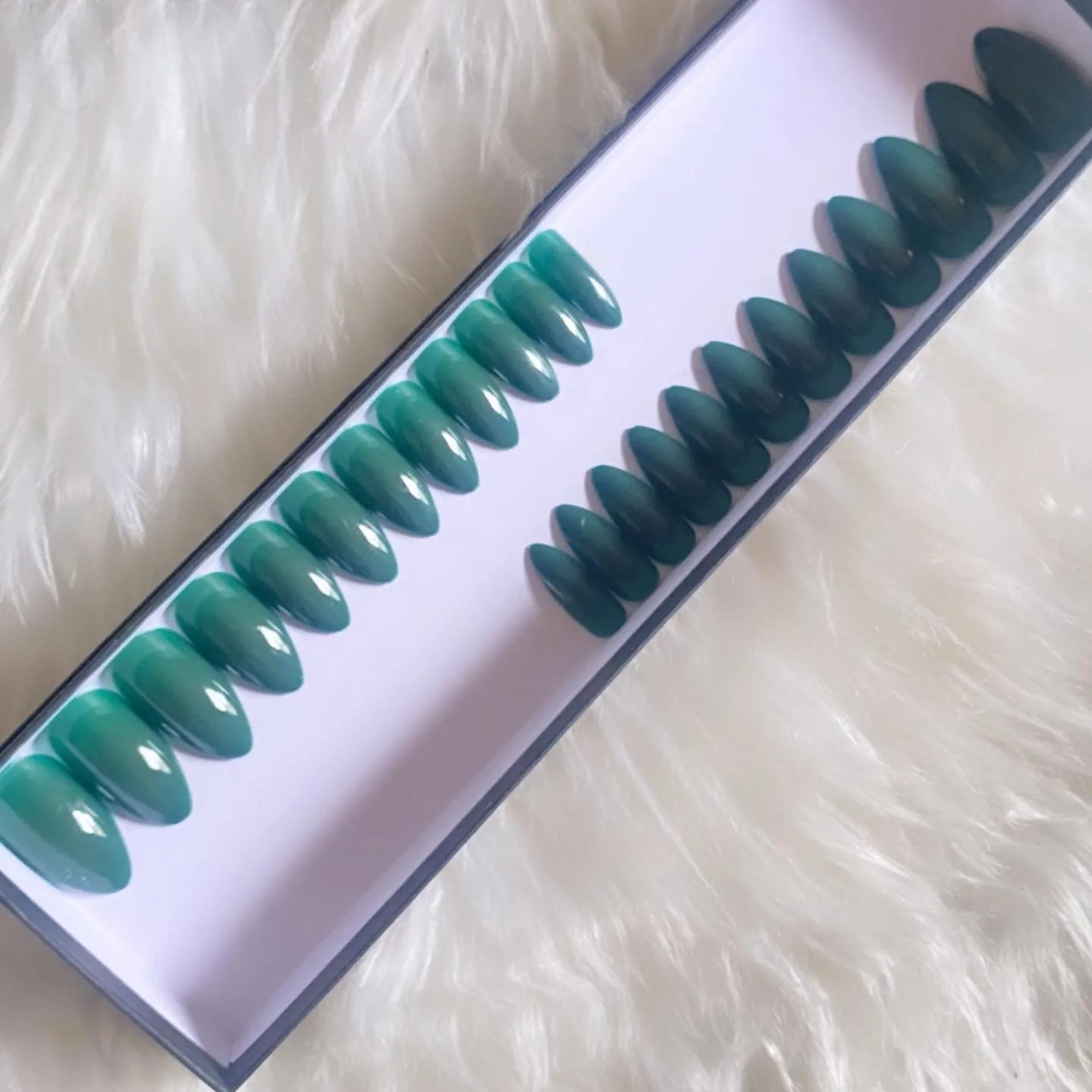 Fall for the Shade: The Perfect Length - Stiletto | CHIP RESISTANT | 24 NAILS PRESS-ON SET