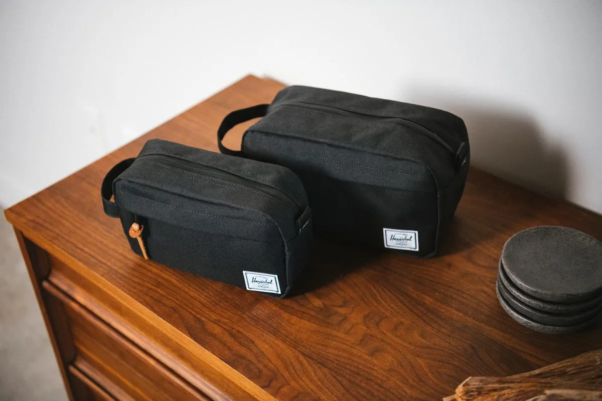 Herschel Chapter Travel Kit