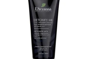 L'Avyanna Detoxify Me 3 in 1 Activated Charcoal Face Wash/Scrub/Mask with Salicylic Acid 100ml