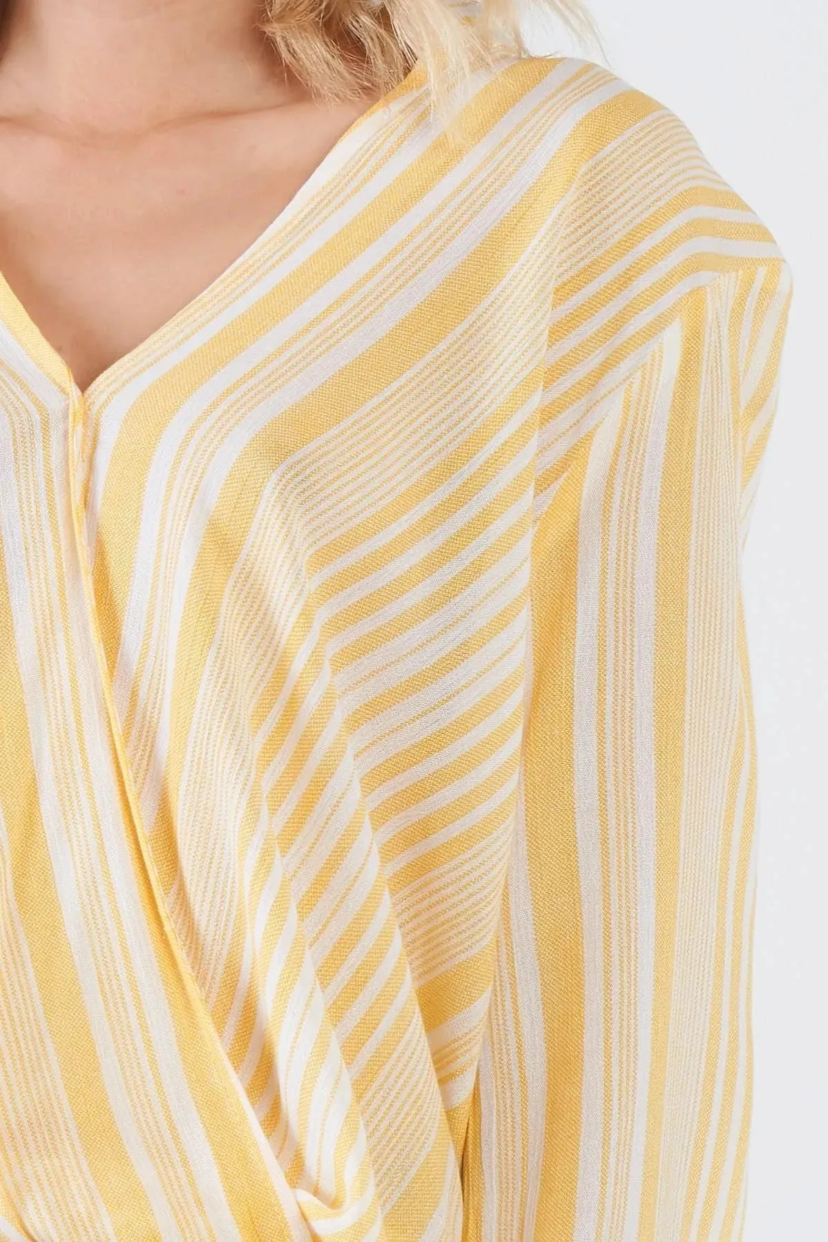 Lemon Yellow Drop & White Stripe V-Neck Top  /2-2-1