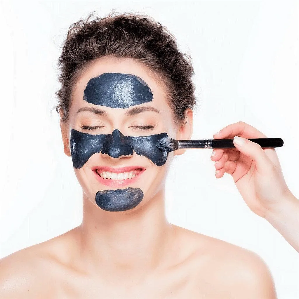 Little Black Masque