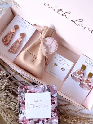 Mother’s Day Large Burgundy Floral Gift Set