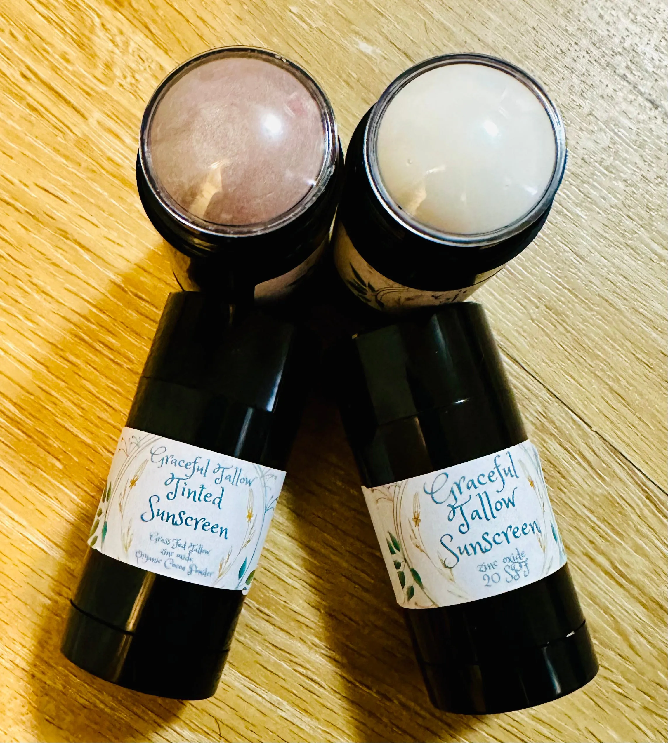 Tallow Emu Oil Sunscreen Stick Tinted & Regular Zinc Oxide Sunscreens Sticks for Non-toxic Sun Protection Chocolate Vanilla Peppermint & Fragrance Free
