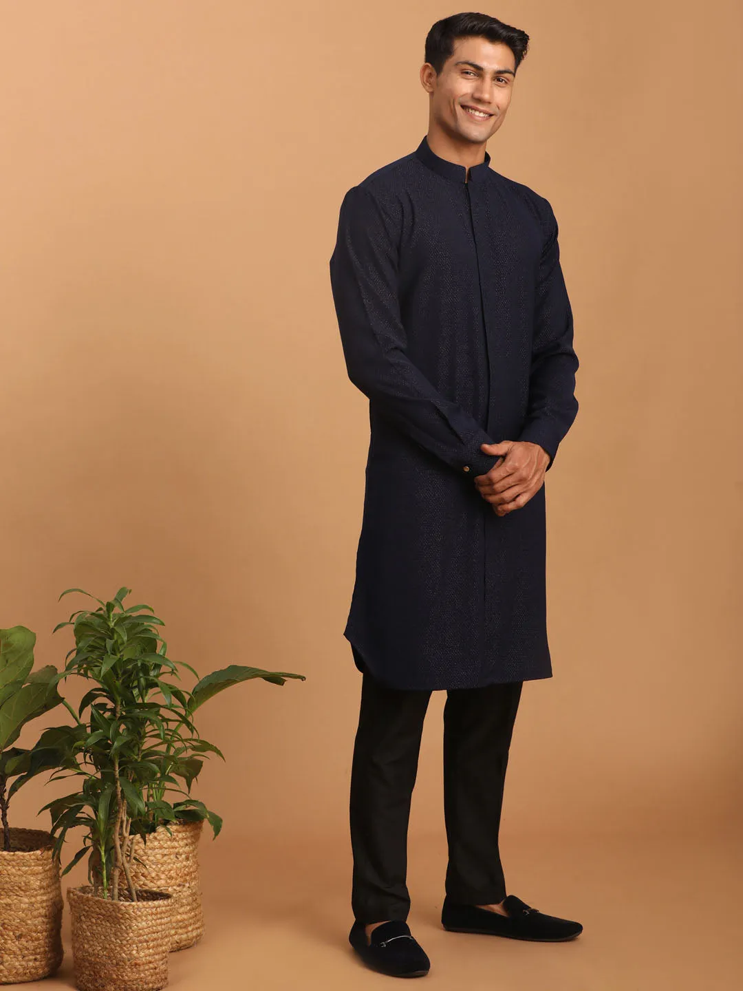 VASTRAMAY Navy Blue Glitter Printed Kurta